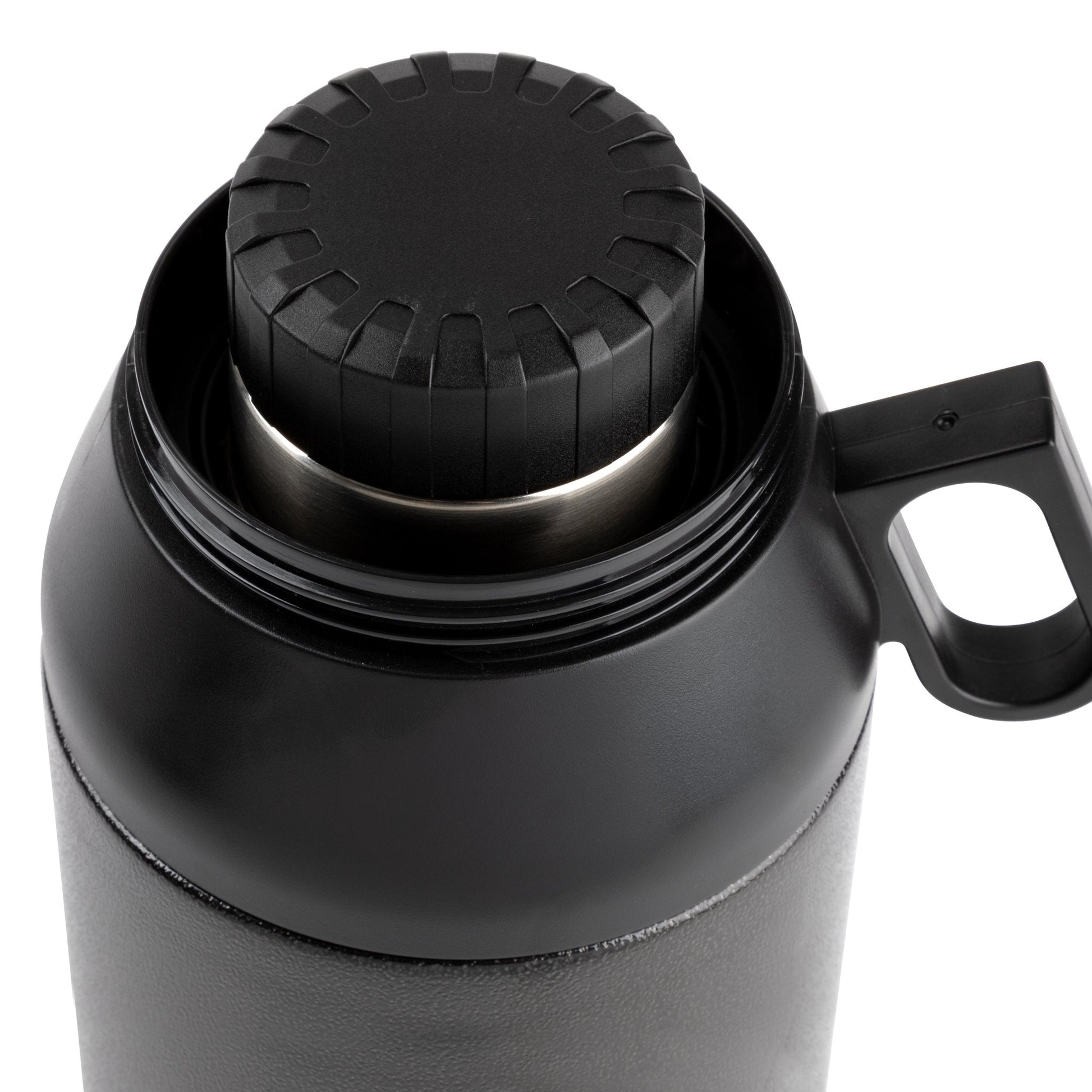 64-oz-stack-growler-o5 32699-WEB_05_52636609-521a-4e7e-b8db-ed464b138d17.jpg