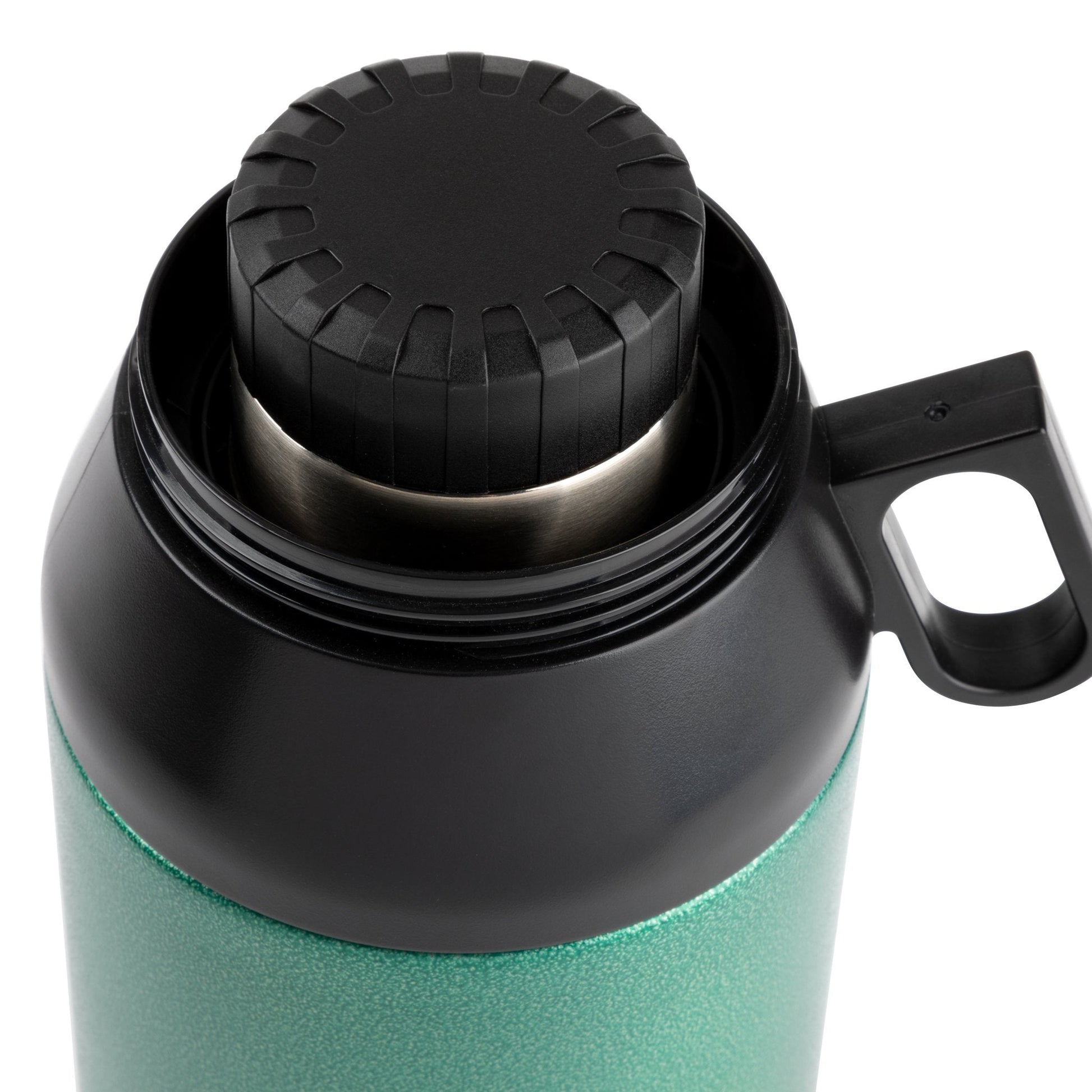64-oz-stack-growler-o5 32700-WEB_05_ed806a7c-1846-4405-b69a-954d6244d645.jpg