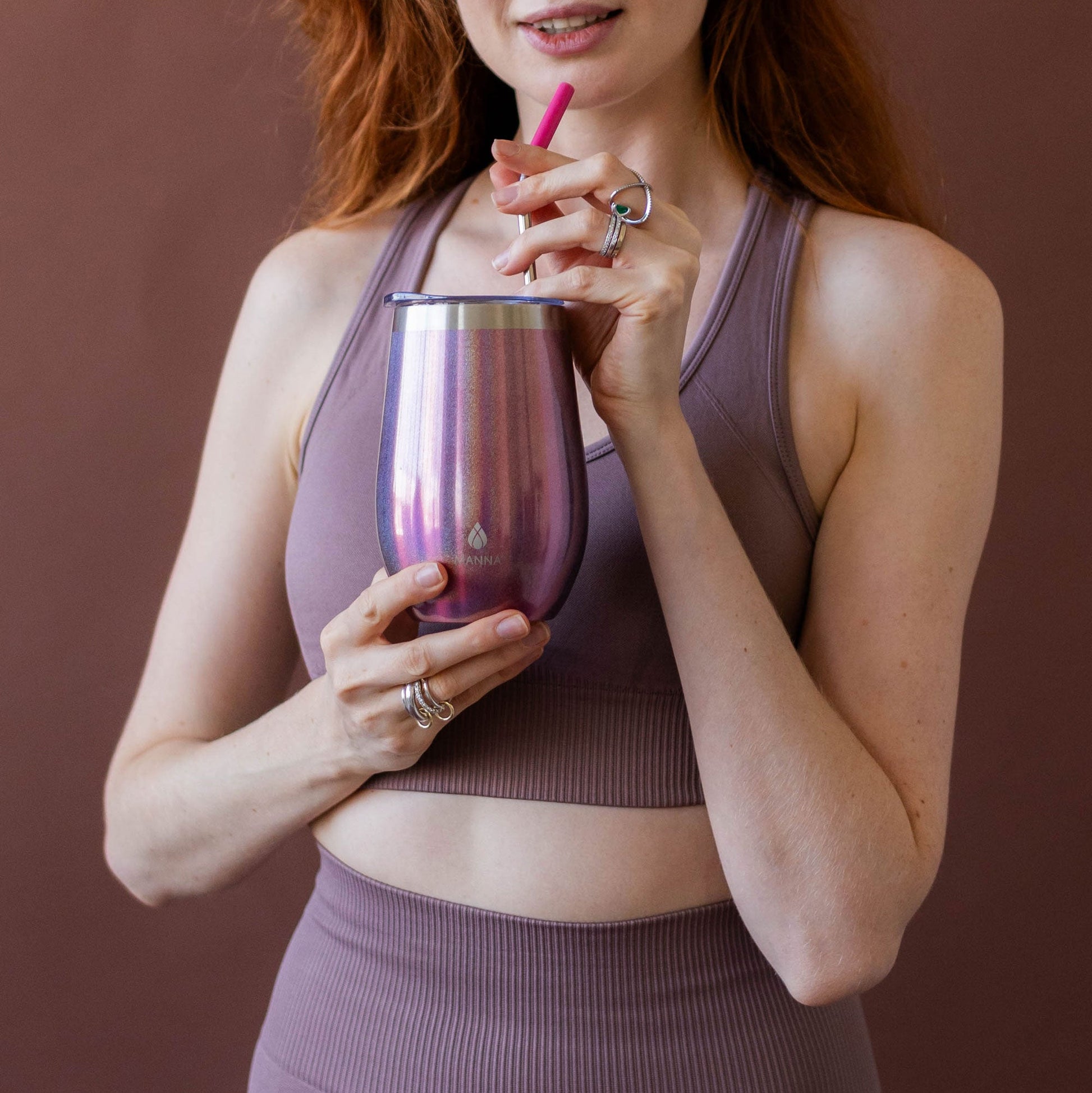 17-oz-straw-wine-tumbler-a0 9_Manna_Website_Lifestyles-25.jpg